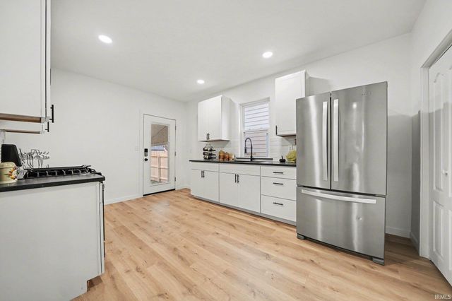 610 W Indiana Avenue, South Bend, IN 46613