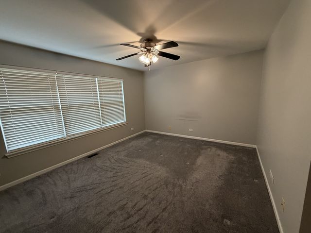 1225 Brookdale Drive, Carpentersville, IL 60110