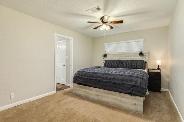 239 Lakewood Drive, Clute, TX 77531