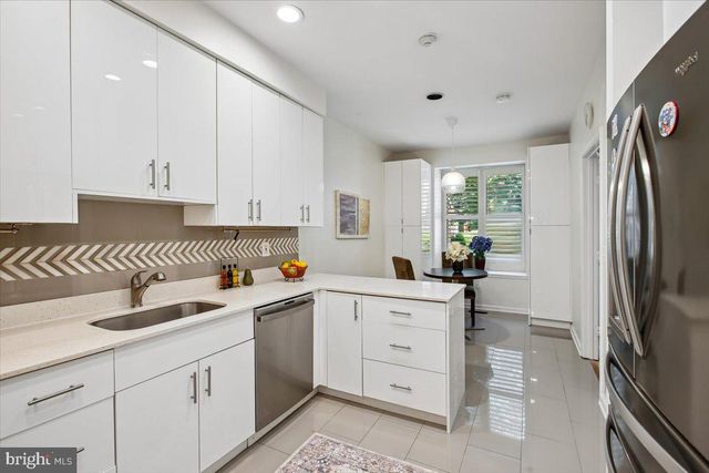 6113 GOLDTREE WAY, Bethesda, MD 20817