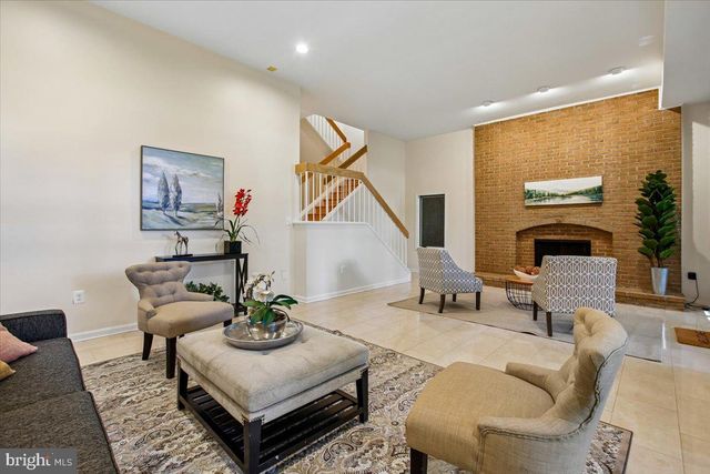6113 GOLDTREE WAY, Bethesda, MD 20817