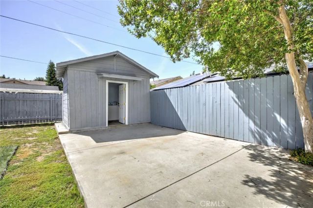 14916 Wyandotte, Van Nuys, CA 91405