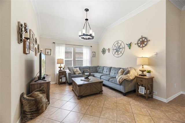 12323 E Elizabeth Shore Loop, Cypress, TX 77433