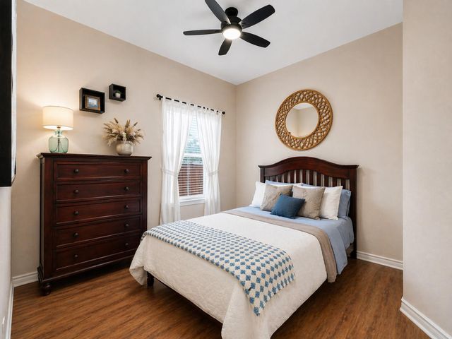 12323 E Elizabeth Shore Loop, Cypress, TX 77433