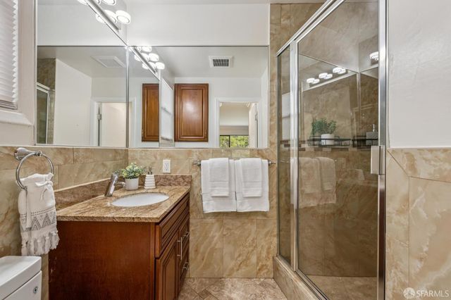 235 Oak Park Drive, San Francisco, CA 94131