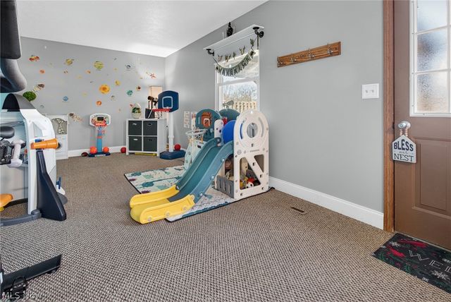 436 Bayberry Drive, Elyria, OH 44035