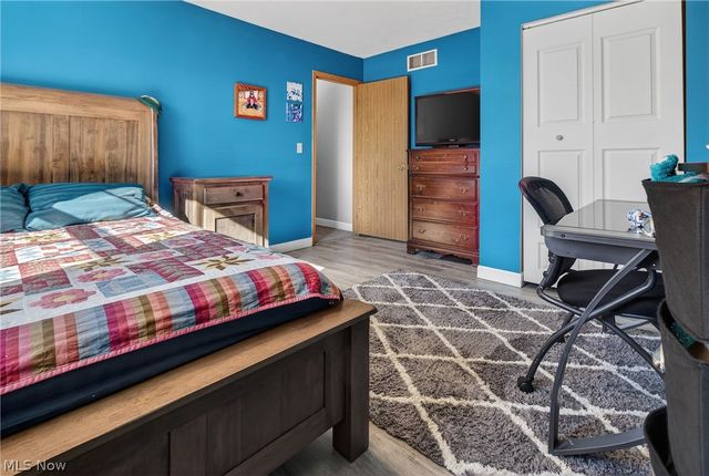 436 Bayberry Drive, Elyria, OH 44035