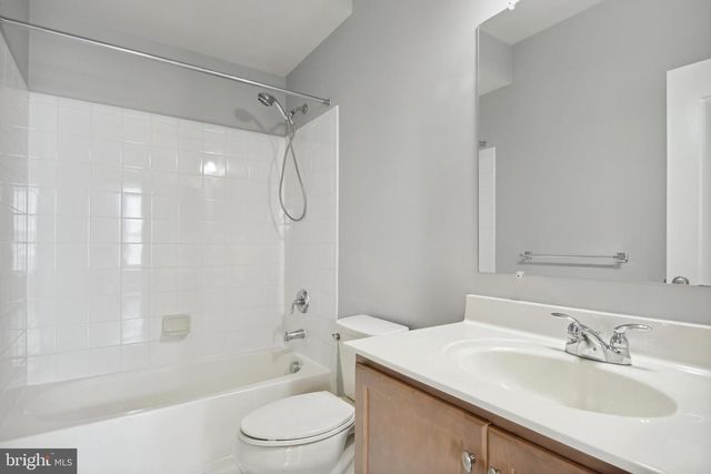 23485 LOGANS RIDGE TER, Ashburn, VA 20148