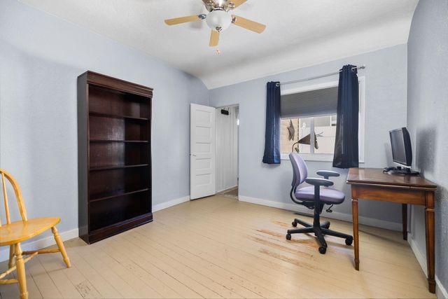 424 W Sixteenth Street, Traverse City, MI 49684