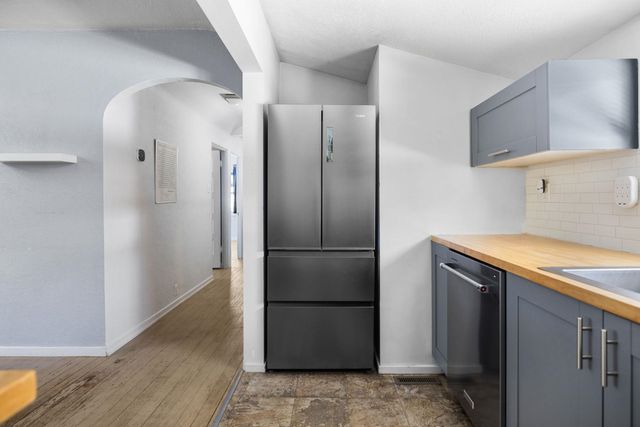 424 W Sixteenth Street, Traverse City, MI 49684