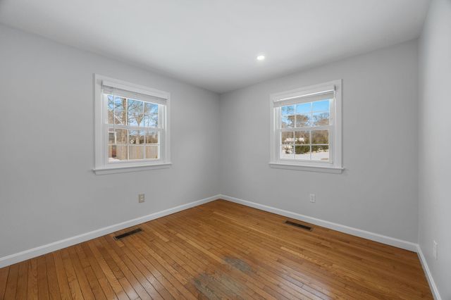17 Kings Way, Orleans, MA 02653
