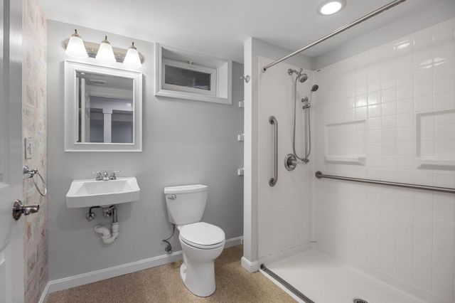 17 Kings Way, Orleans, MA 02653