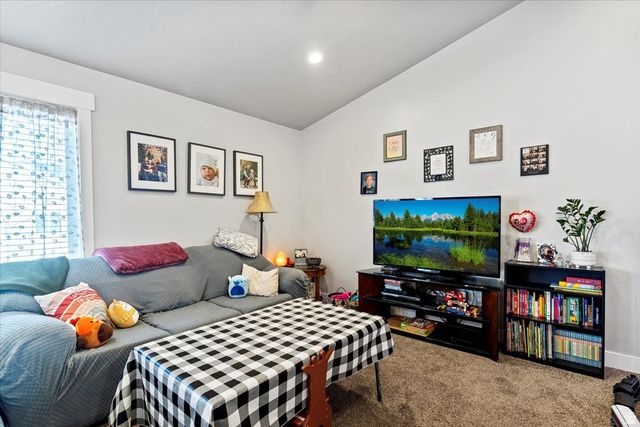 424 W 275 S, Tremonton, UT 84337