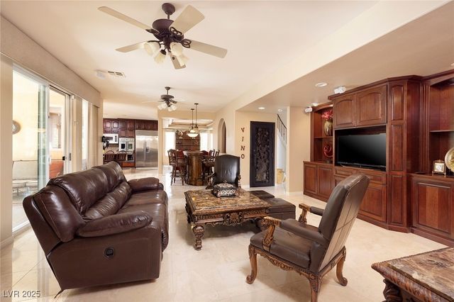 21 Grand Corniche Drive, Henderson, NV 89011