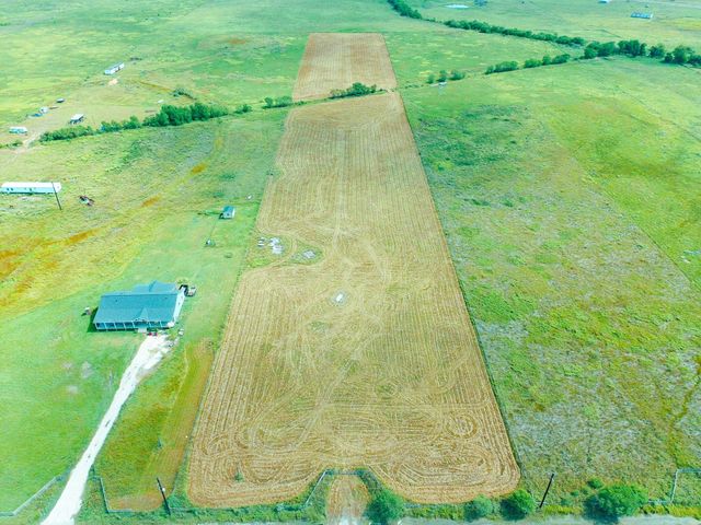 14727 Wolfgang Road, Guy, TX 77444