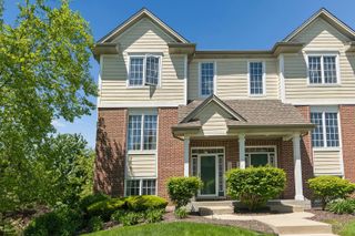 15648 Scotsglen Road, Orland Park, IL 60462