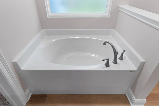 6752 Redfield Street, Navarre, FL 32566