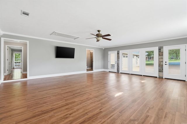 8 Scenic Point, Greenbrier, AR 72058