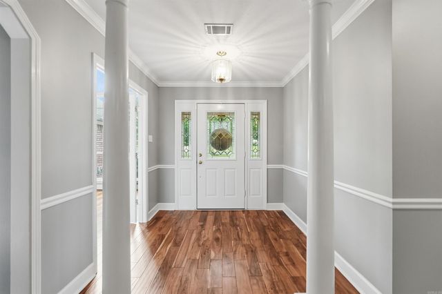 8 Scenic Point, Greenbrier, AR 72058