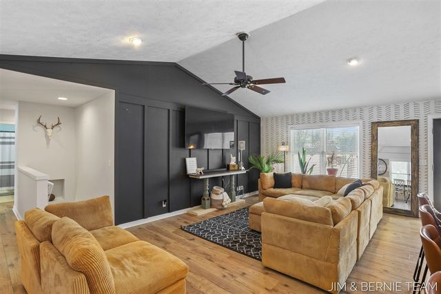 6005 River Ridge Drive, Hamilton, MI 49419