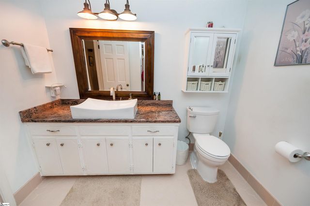 302 Peach Valley Drive, Spartanburg, SC 29303