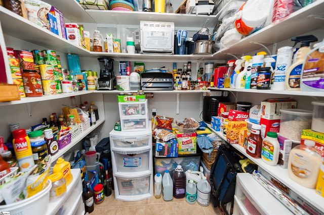 302 Peach Valley Drive, Spartanburg, SC 29303