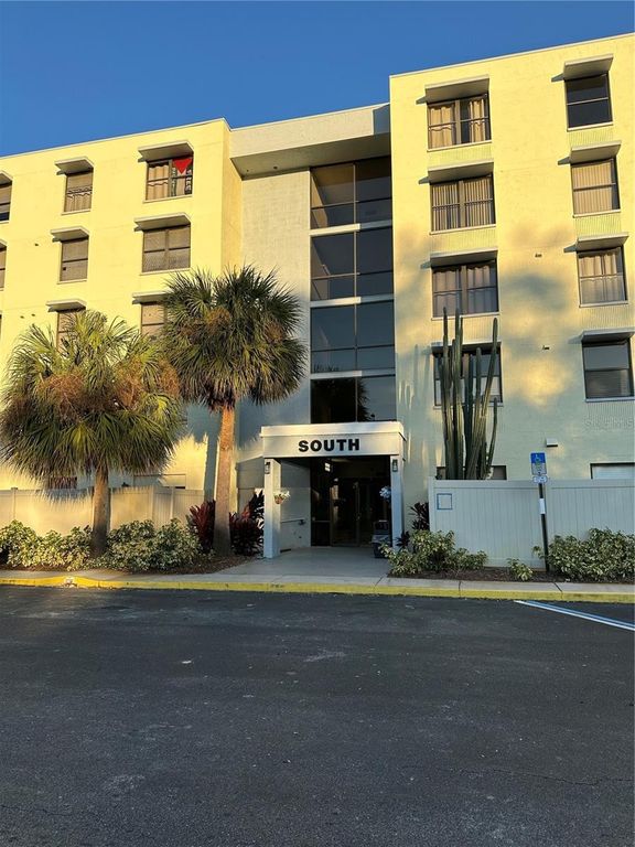 701 S MADISON AVENUE 410, Clearwater, FL 33756