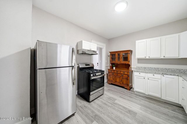 611 E Hill St, Louisville, KY 40217