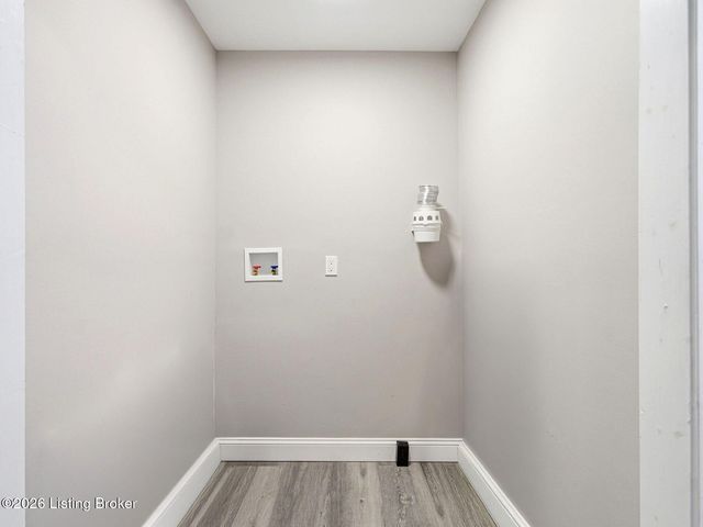 611 E Hill St, Louisville, KY 40217