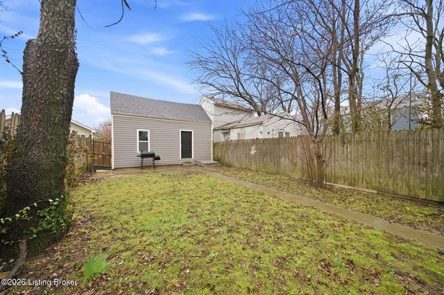 611 E Hill St, Louisville, KY 40217