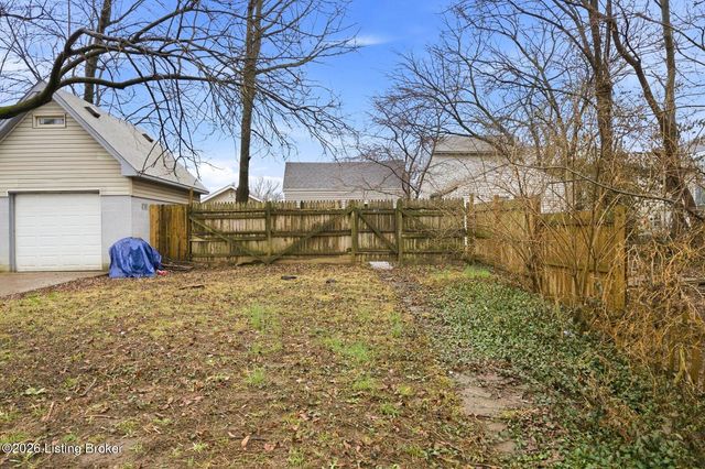 611 E Hill St, Louisville, KY 40217