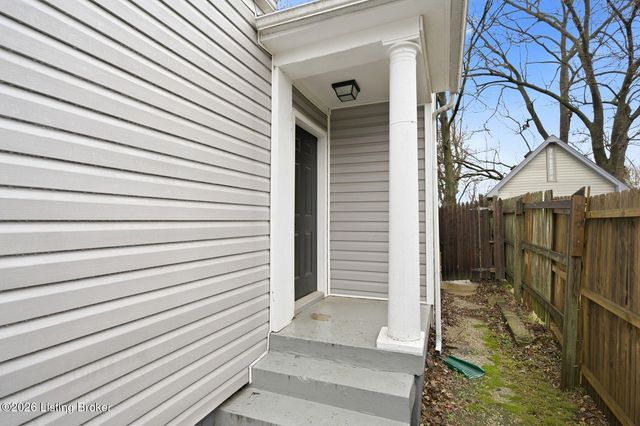 611 E Hill St, Louisville, KY 40217