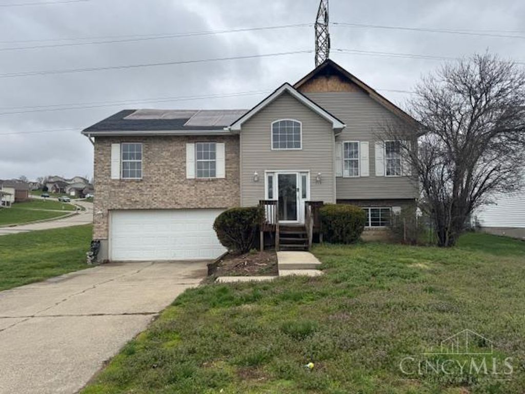 712 W Aberdeen Drive, Trenton, OH 45067