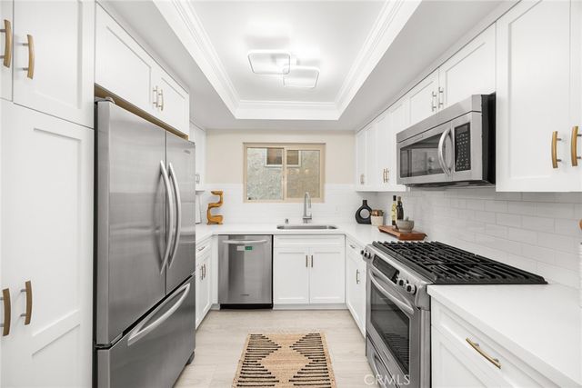 105 S MAYFLOWER AVE E, Monrovia, CA 91016