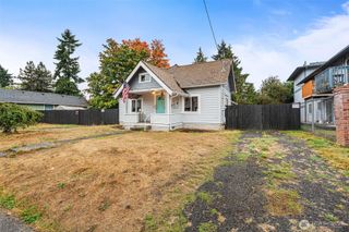 1234 W Main Street, Centralia, WA 98531