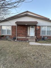 35252 Terrybrook Drive, Sterling Heights, MI 48312
