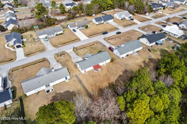 142 Parnell Road, Hubert, NC 28539