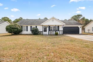 142 Parnell Road, Hubert, NC 28539