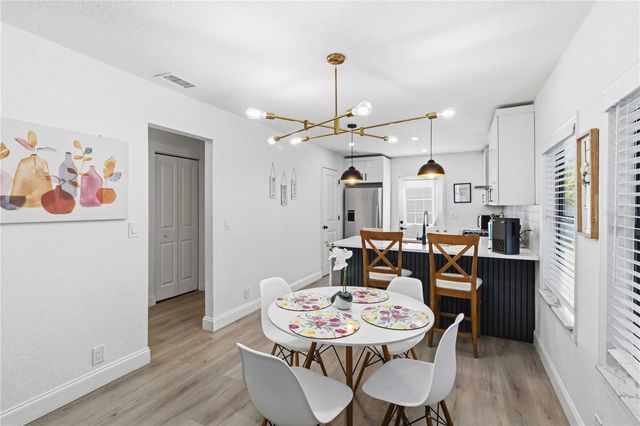 2925 24TH STREET N, St Petersburg, FL 33713