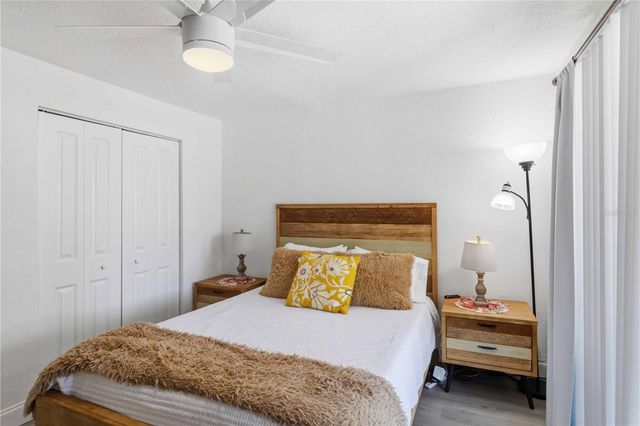 2925 24TH STREET N, St Petersburg, FL 33713