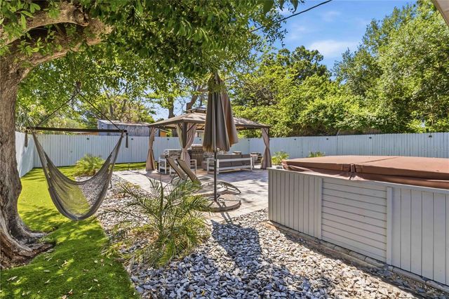 2925 24TH STREET N, St Petersburg, FL 33713