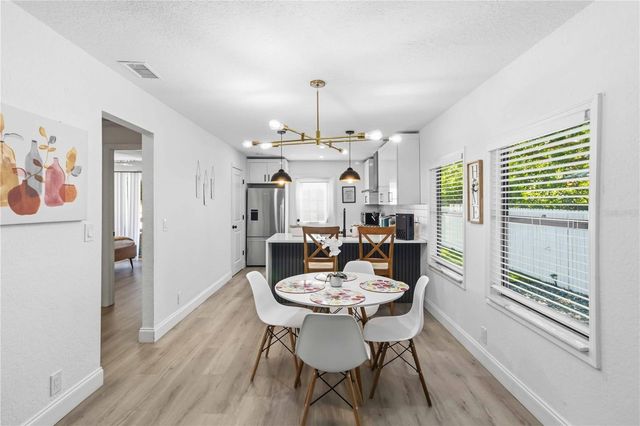 2925 24TH STREET N, St Petersburg, FL 33713