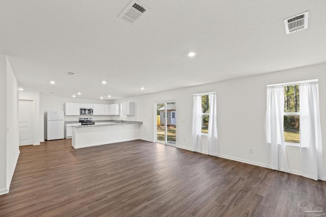 9327 Three Hollow Rd, Jay, FL 32565