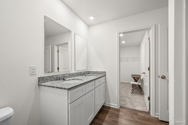 9327 Three Hollow Rd, Jay, FL 32565