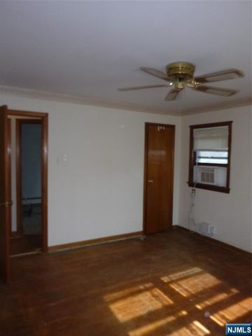 13 White Oak Drive, Lodi, NJ 07644