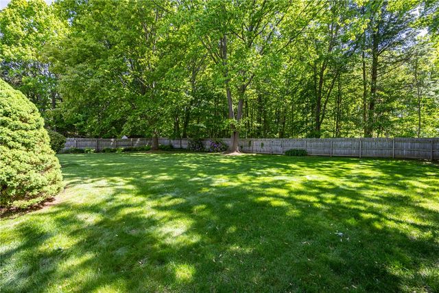 22 Red Leaf Drive, Chili, NY 14624