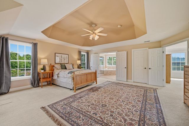 18905 CELEBRITY LN, Sandy Spring, MD 20860