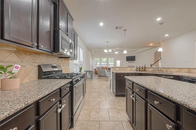 8722 Adrienne Drive, Tomball, TX 77375