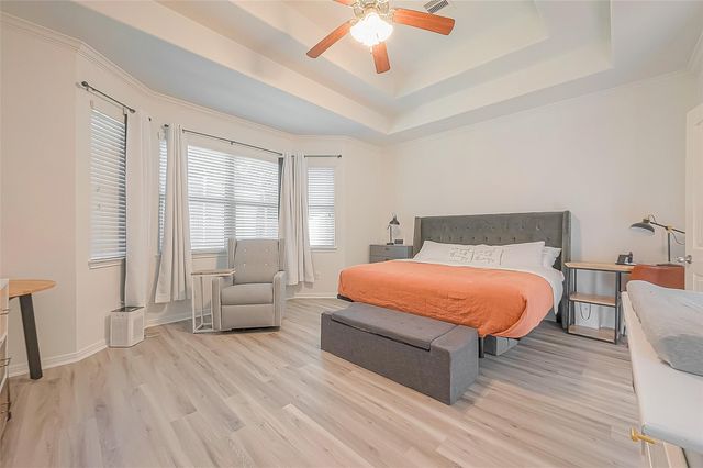 8722 Adrienne Drive, Tomball, TX 77375