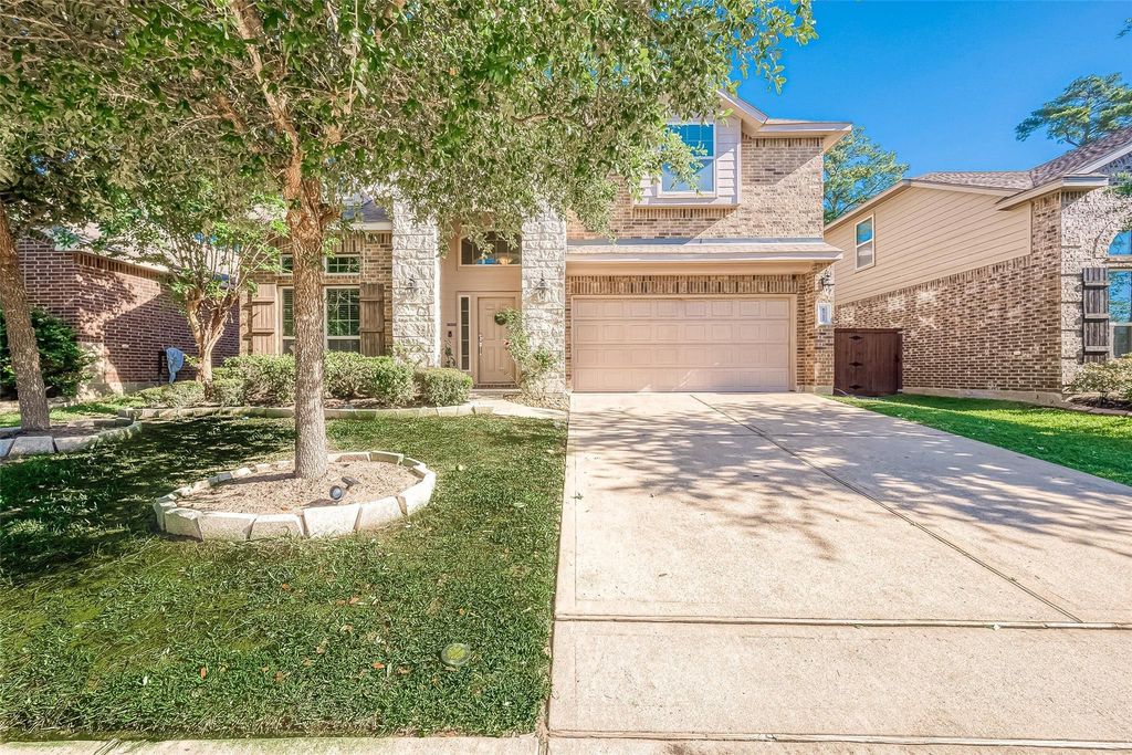 8722 Adrienne Drive, Tomball, TX 77375